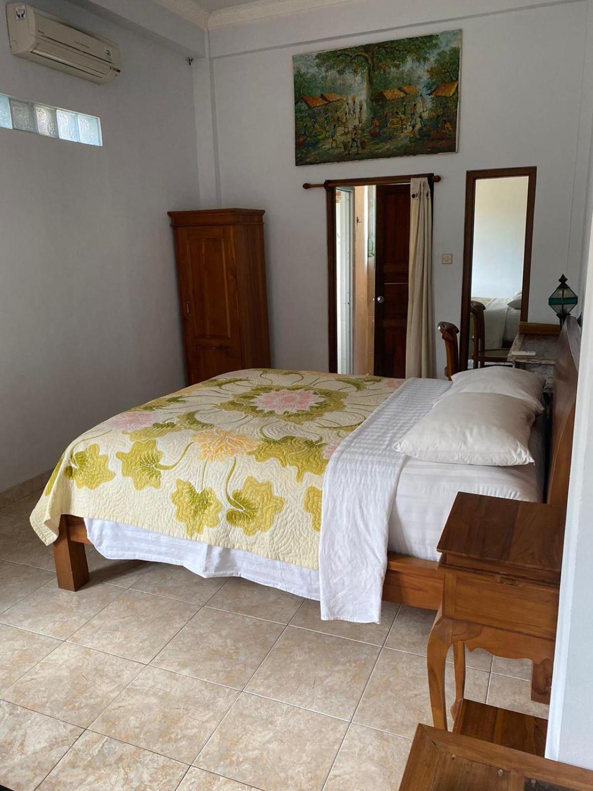 Ogek Home Stay Ubud Oda fotoğraf
